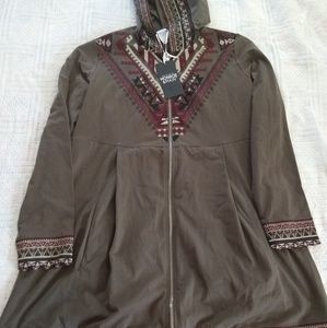 Monroe & Main L Long Sleeved Hoodie Jacket Sweater